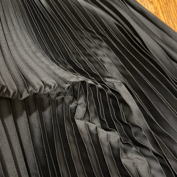 Theory vinessi belsay assymetrical ribbed maxi dress black size S pleated - Picture 6 of 7